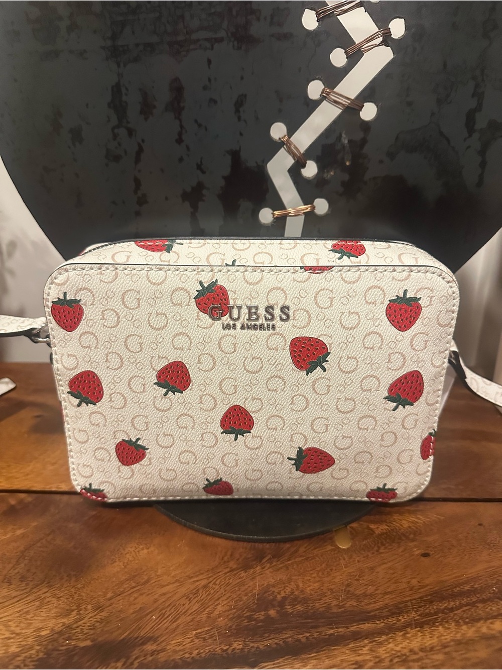 Guess Layla Strawberry Print Crossbody Bag White Red Summer Purse - Picture 5 of 12
